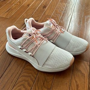 Under Armour Charged Breathe Running Shoes